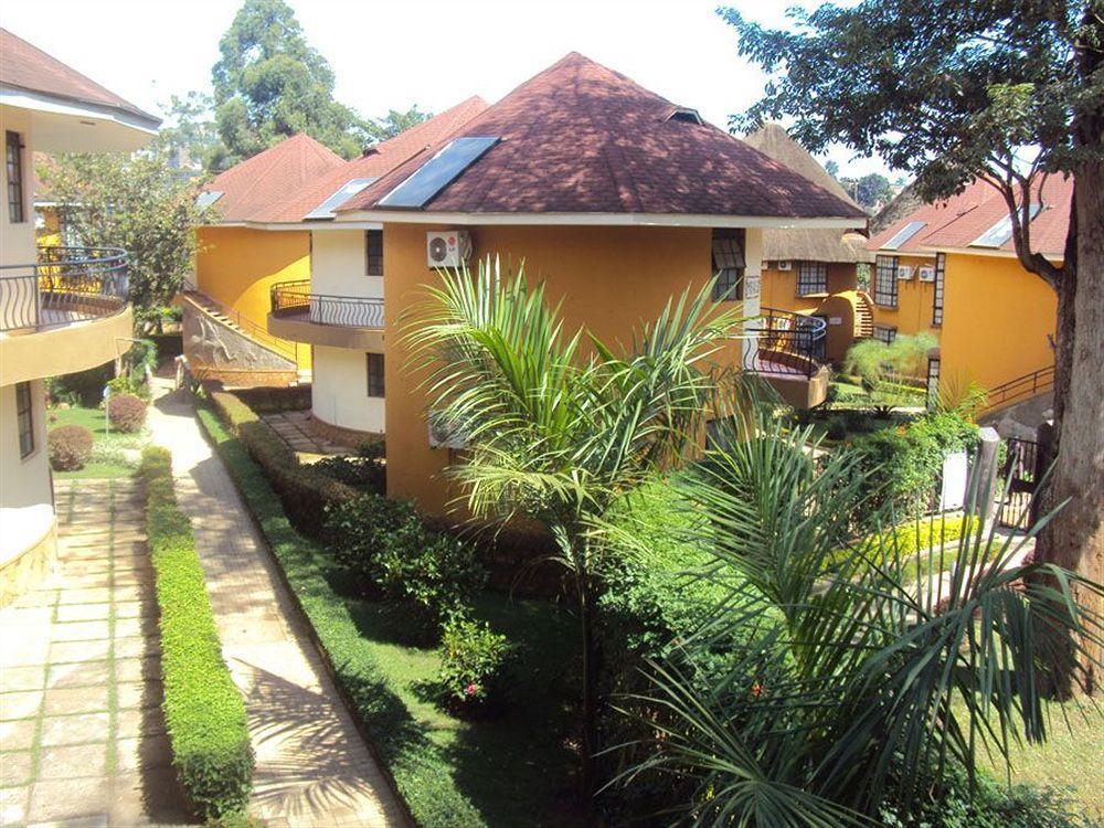 Silver Springs Hotel Kampala Extérieur photo