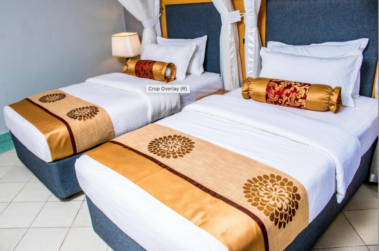 Silver Springs Hotel Kampala Extérieur photo