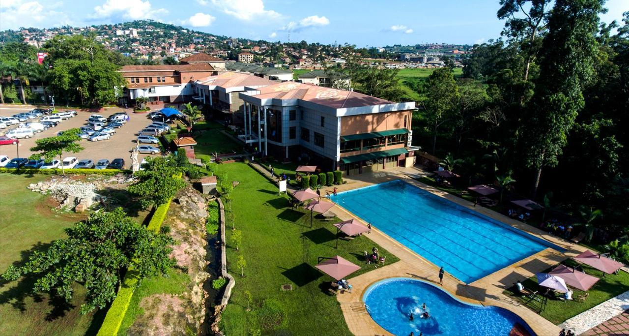 Silver Springs Hotel Kampala Extérieur photo